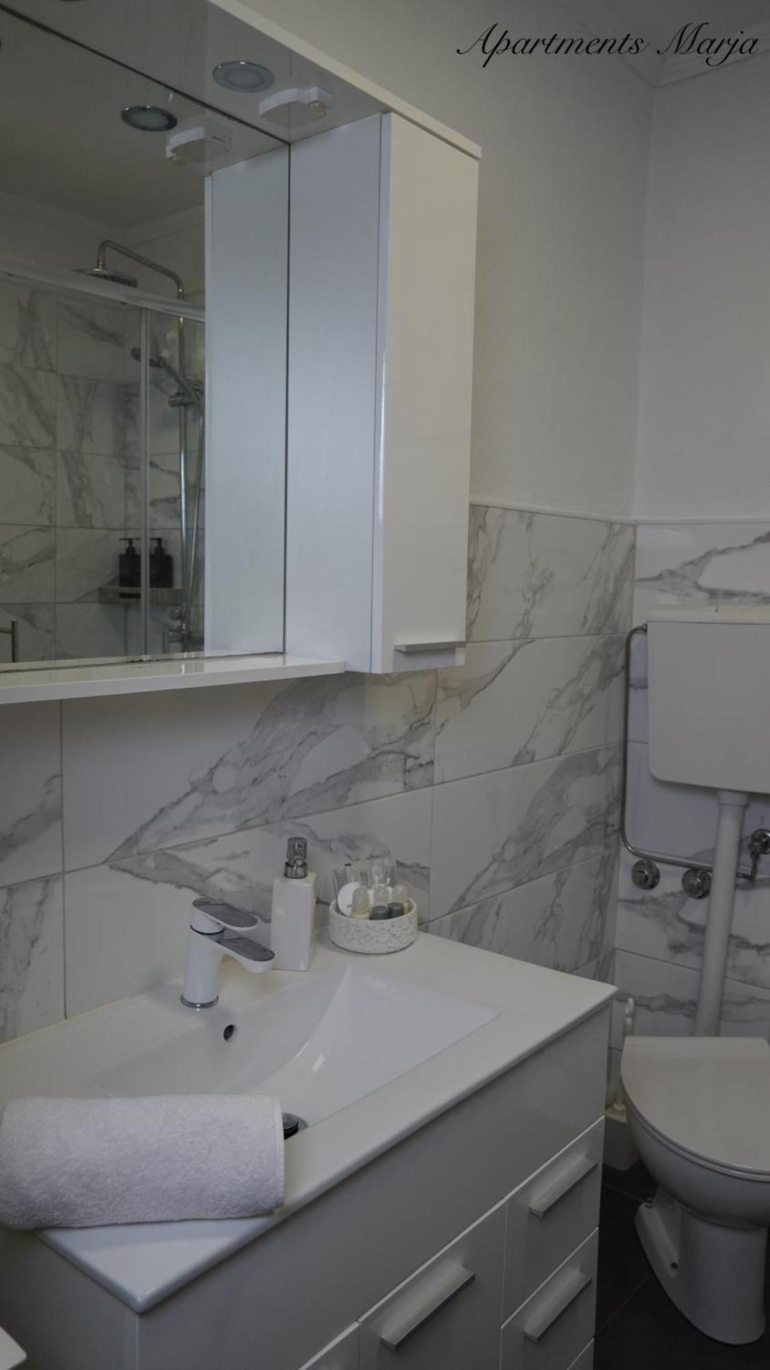 Apartments Marja Нивице Экстерьер фото