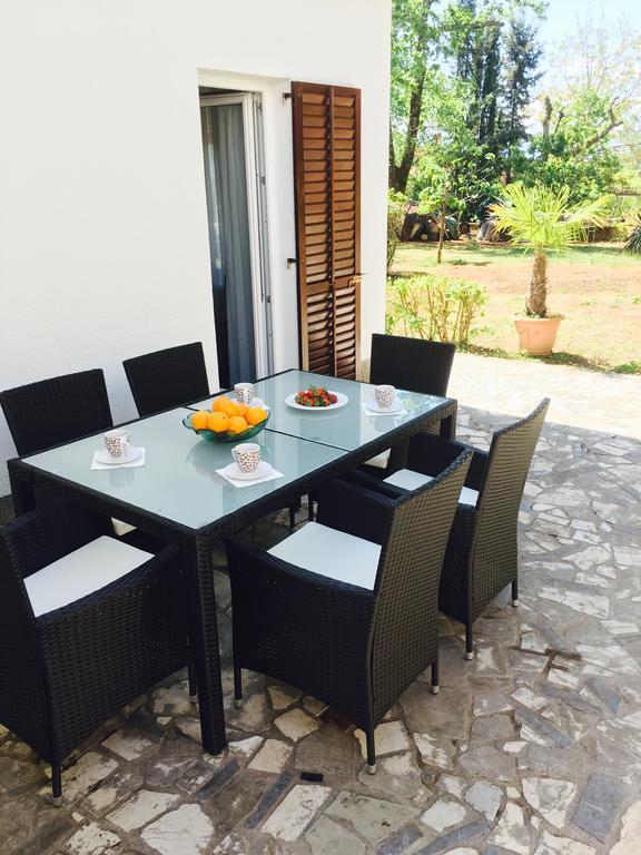 Apartments Marja Нивице Экстерьер фото